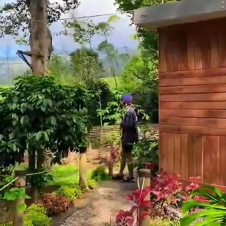 Penginapan Nuansa Riung Gunung Hotell Pangalengan Exteriör bild