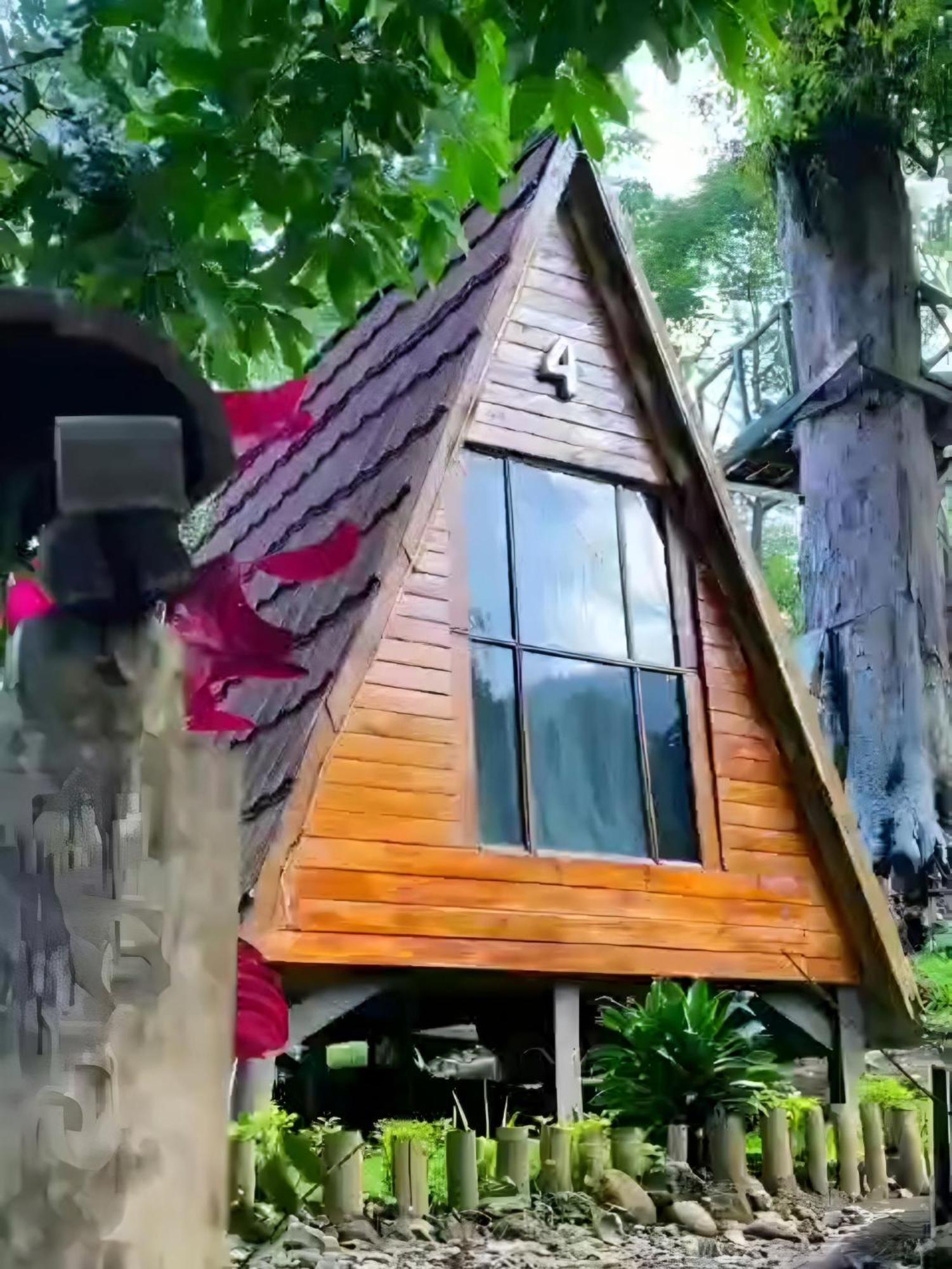 Penginapan Nuansa Riung Gunung Hotell Pangalengan Exteriör bild